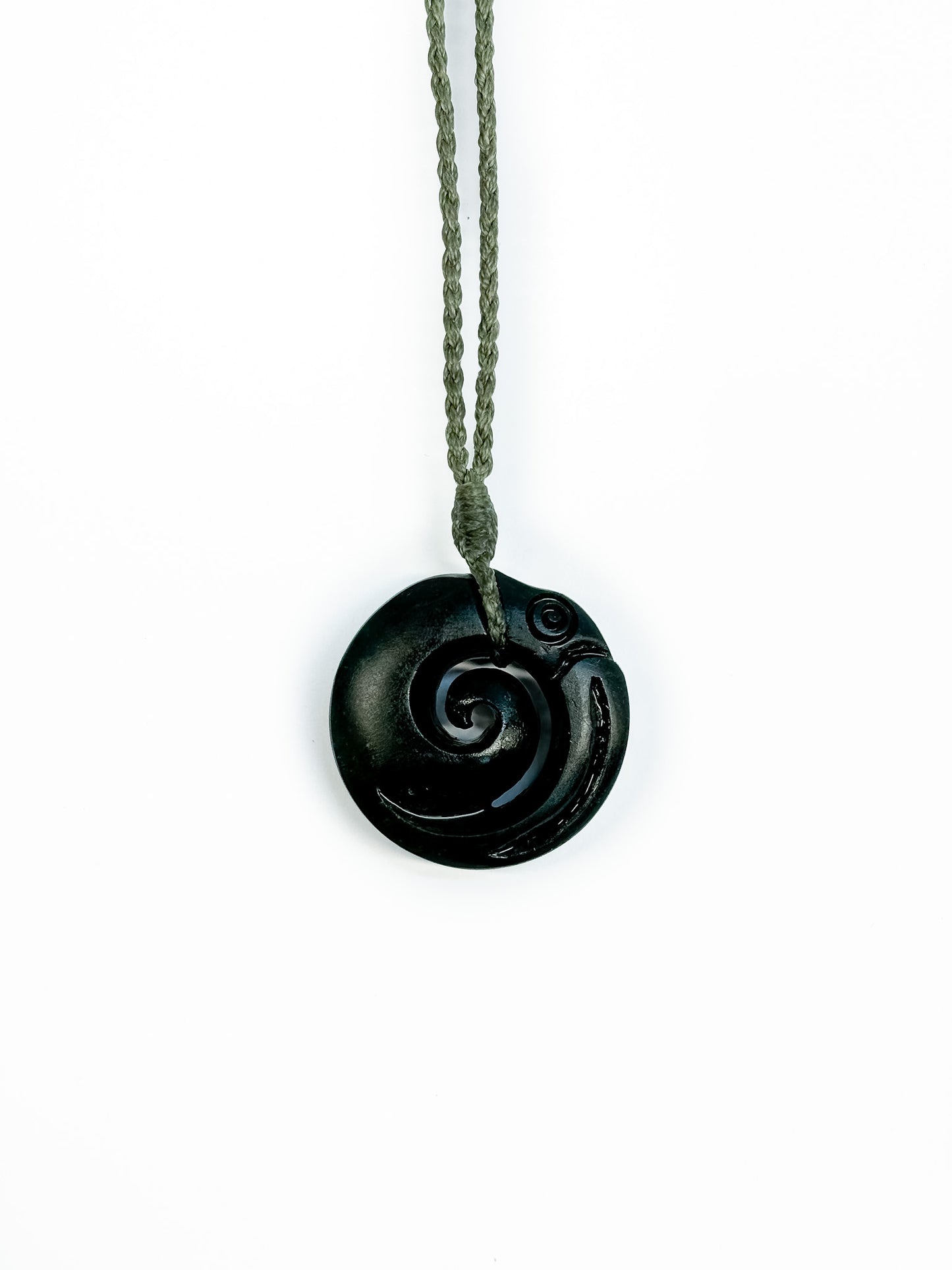 Medium Koropepe Pounamu Pendant