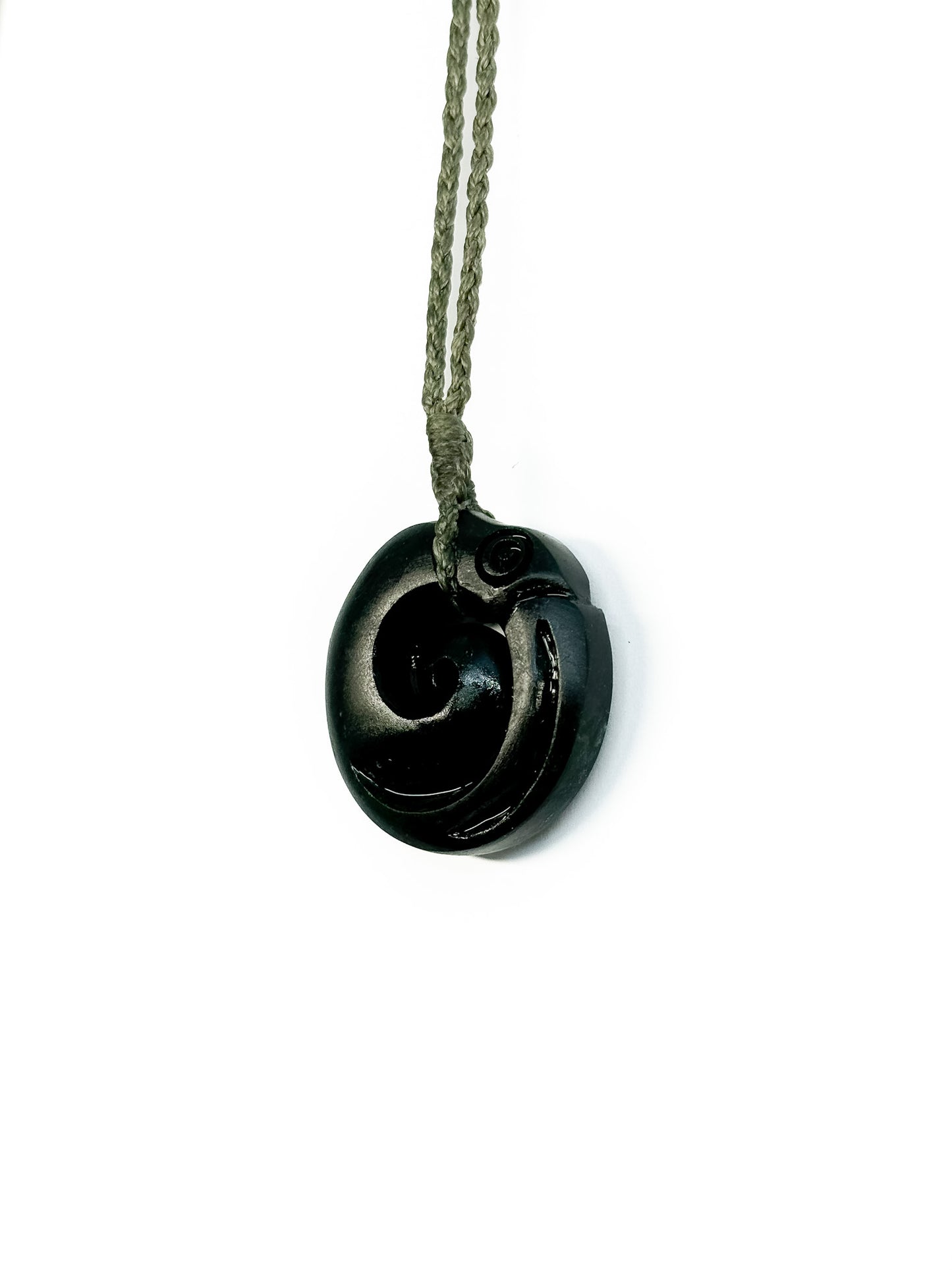 Medium Koropepe Pounamu Pendant