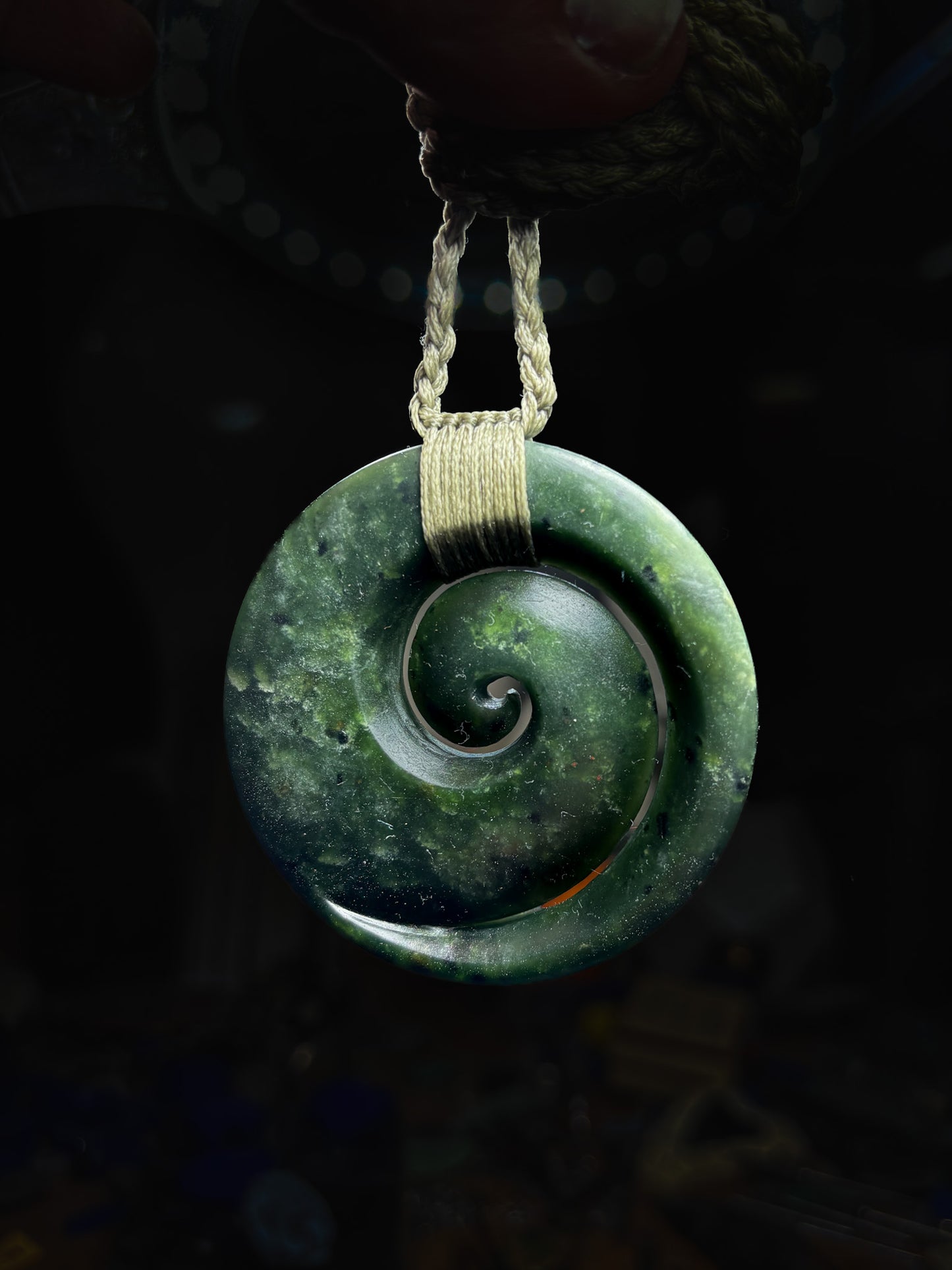 New Zealand Kawakawa Pounamu Koru Pendant Extra Large
