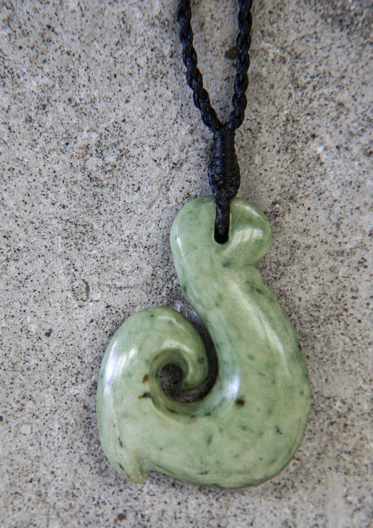 Hei Matau Pounamu Aotearoa Greenstone