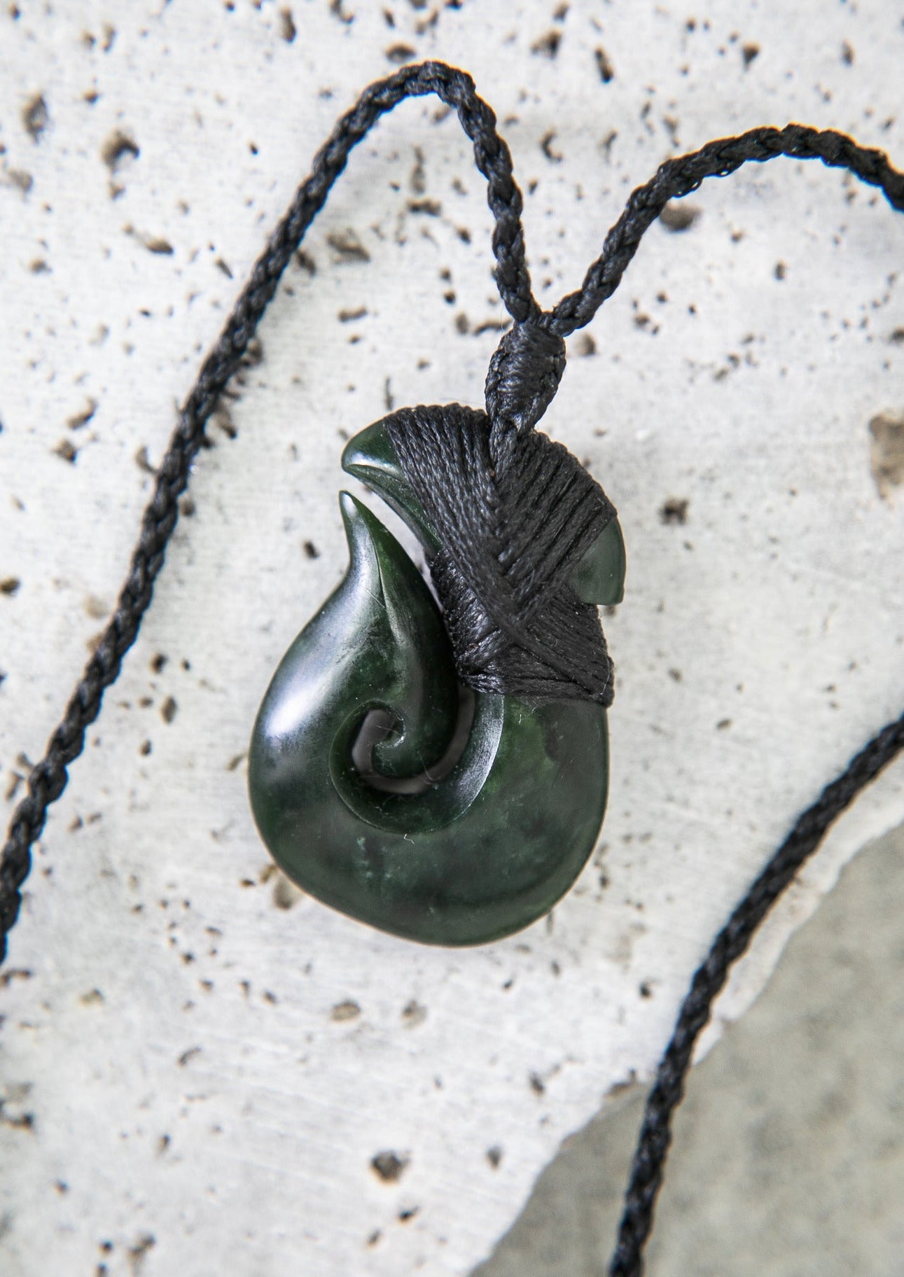Hei Matau Pounamu Ngāi Tahu Poutini Certified Greenstone