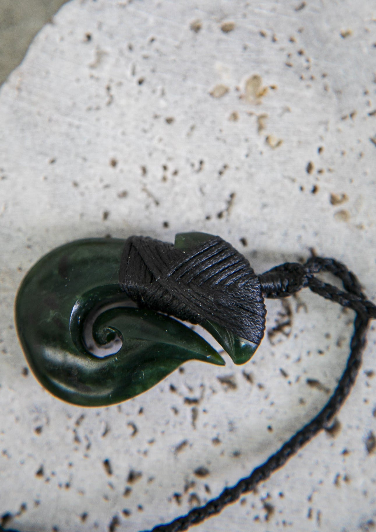 Hei Matau Pounamu Ngāi Tahu Poutini Certified Greenstone