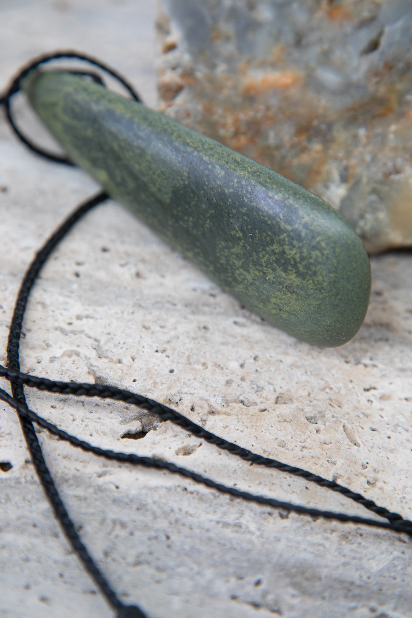 Hei Toki Pounamu Aotearoa Riverstone
