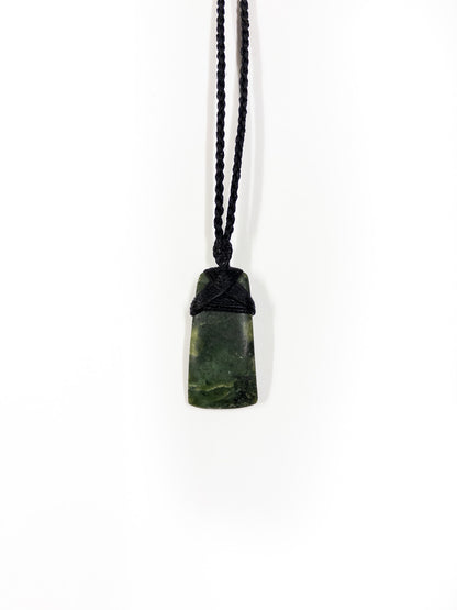 Hei Toki Pounamu Aotearoa Greenstone