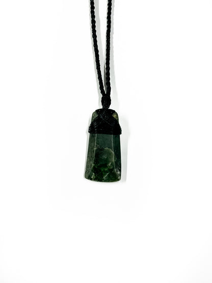 Hei Toki Pounamu Aotearoa Greenstone