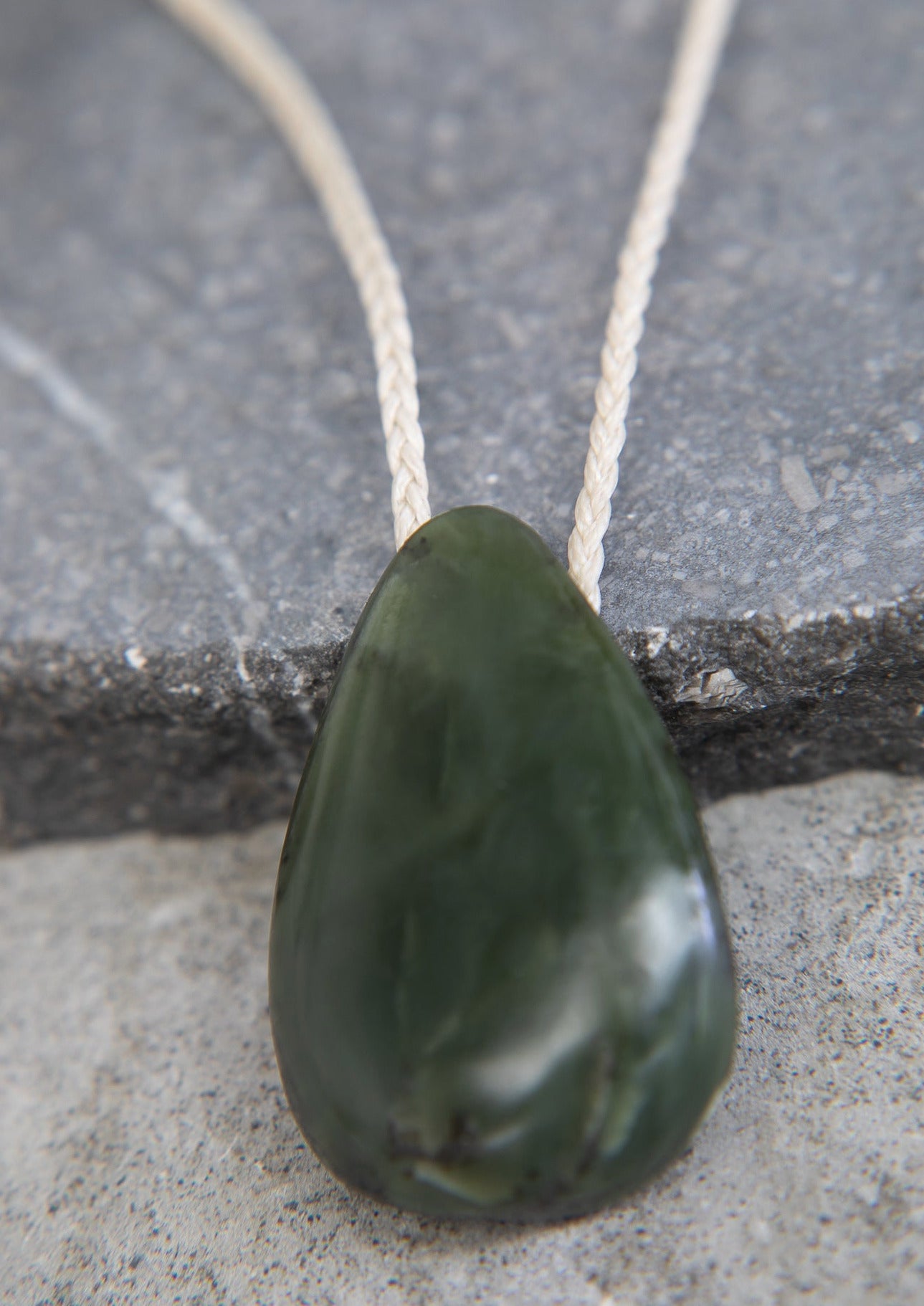 Roimata Pounamu New-Zealand Greenstone (Medium)