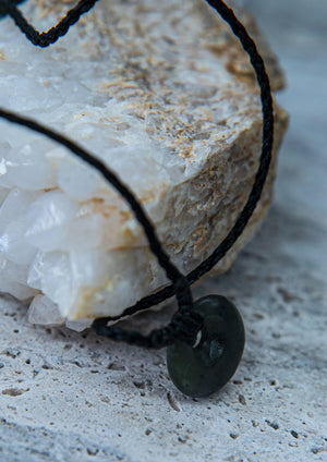 Porowhite / Circle of Life Pounamu Aotearoa New Zealand